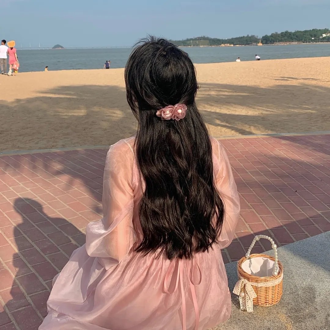 见习女警
